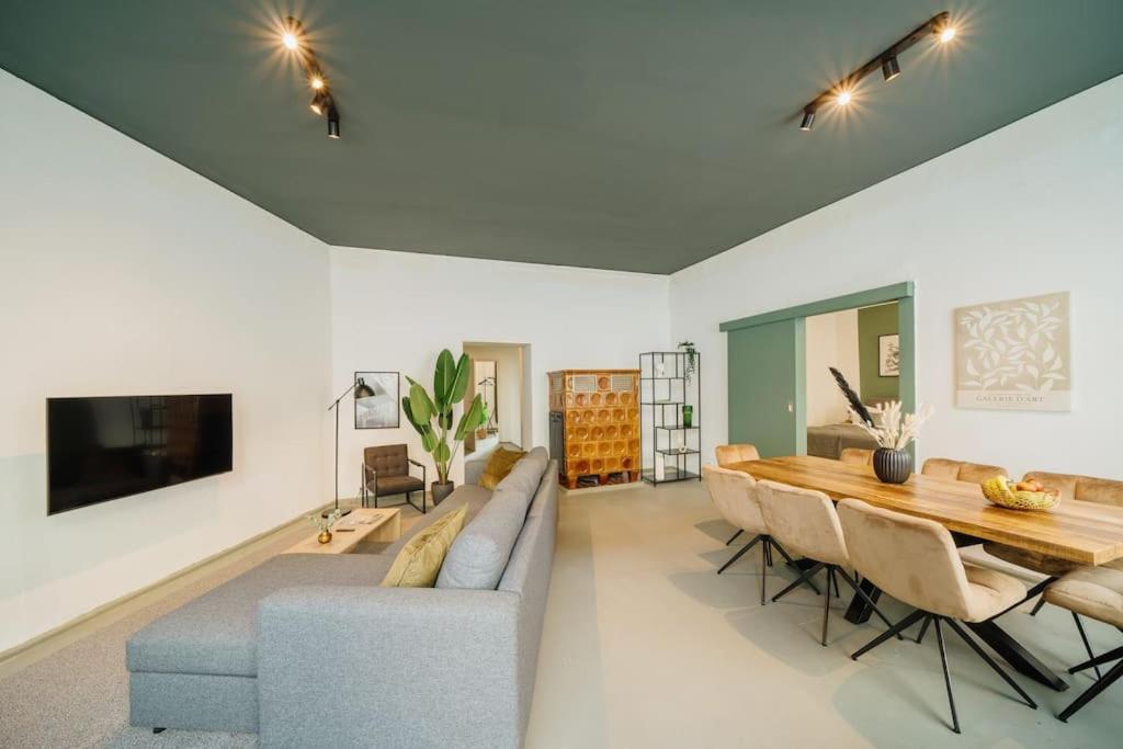 New 130M², Lounge Room, Im Herzen Berlins Exterior foto